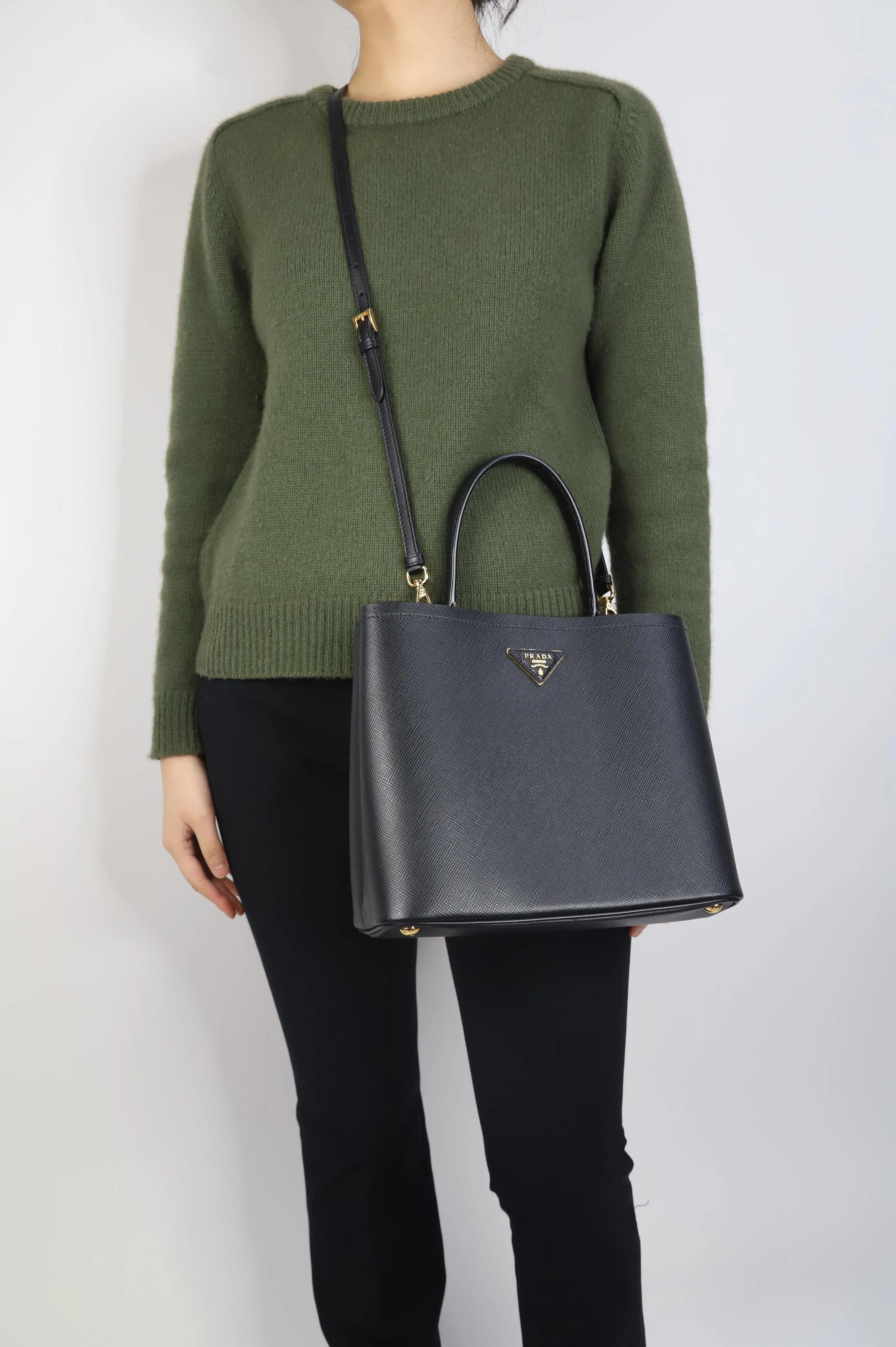 Black Saffiano 2way bag