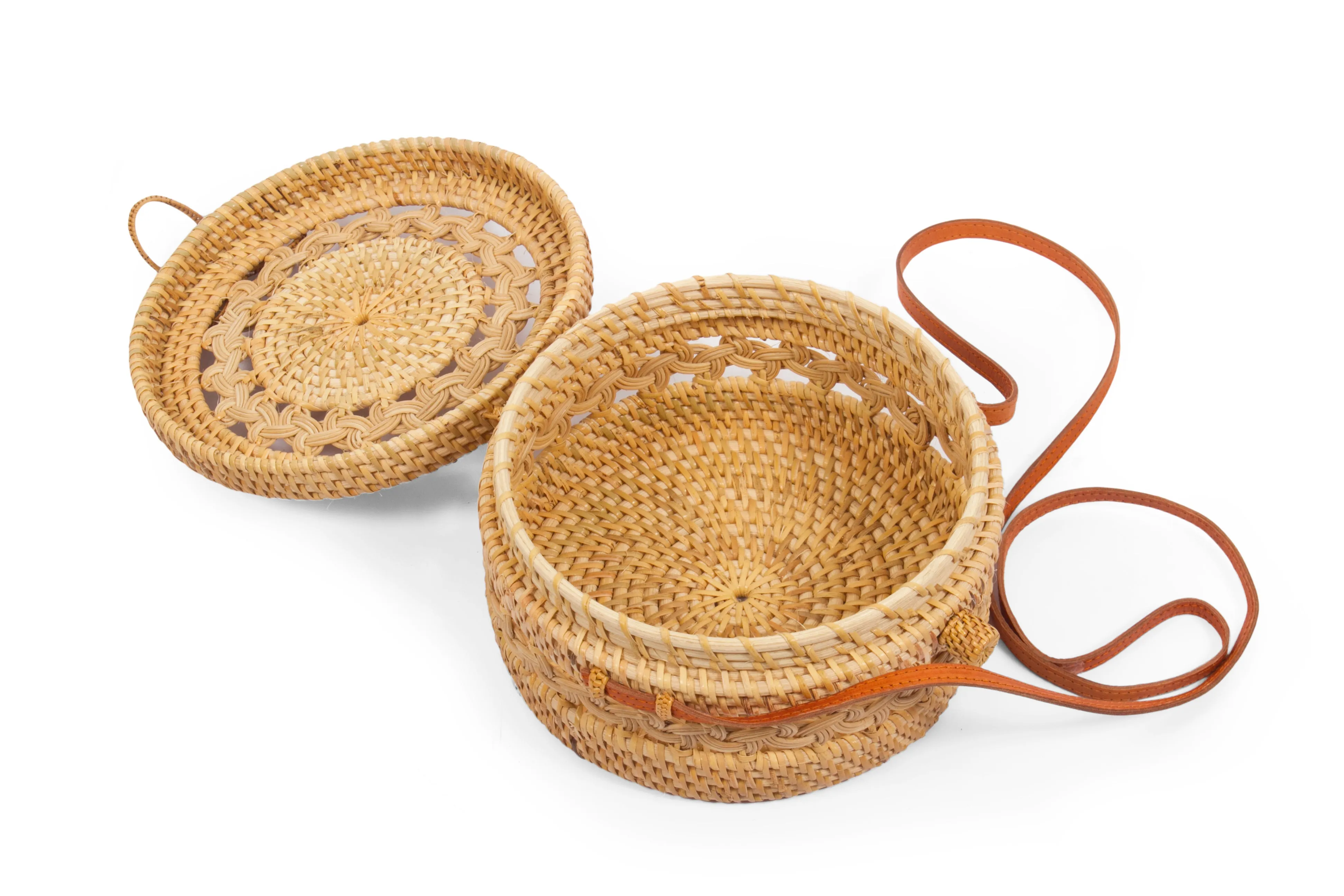 Classic Pattern Round Rattan Bag