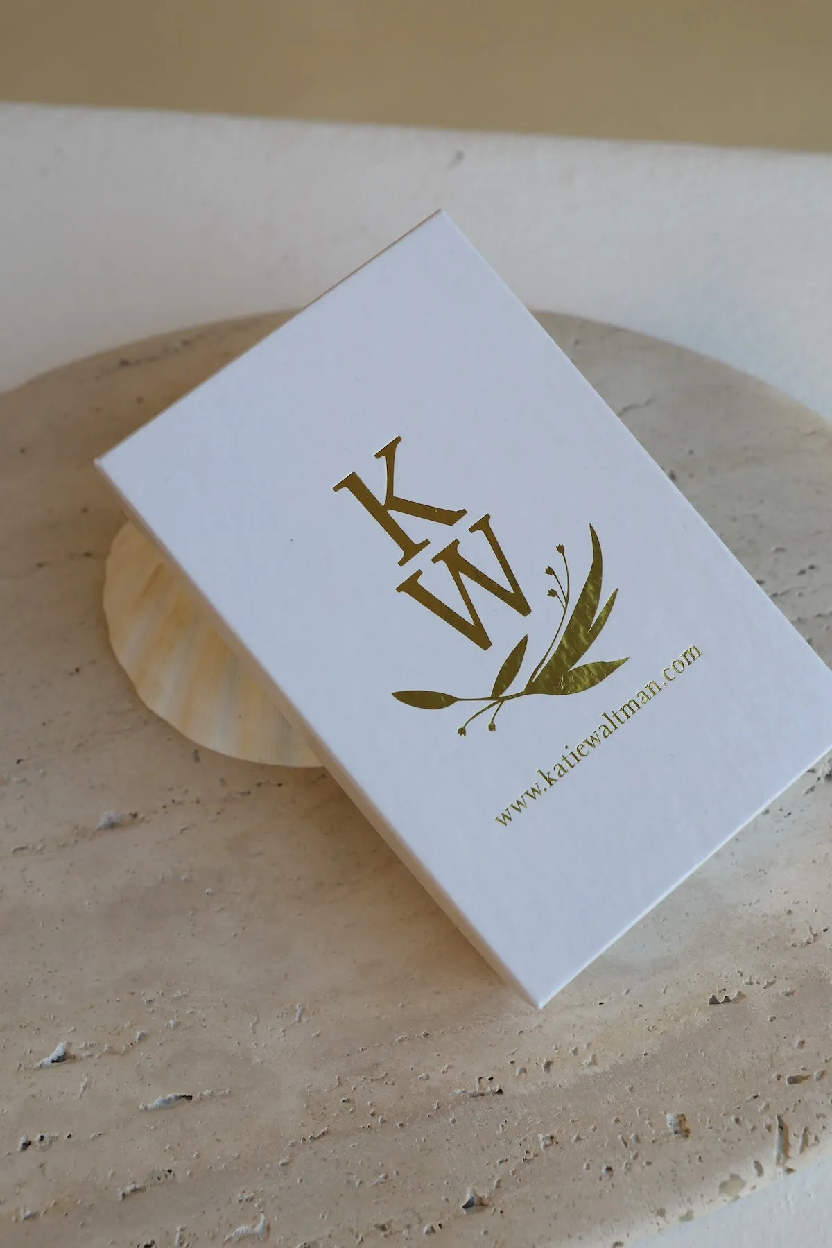 LARGE GIFT BOX
