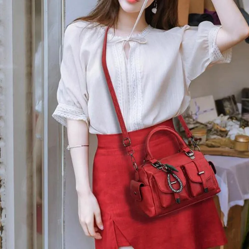 Vintage Women Handbag With Star Pendant / Soft Leather Shoulder Bag / Multi-pocket Top-handle Bag